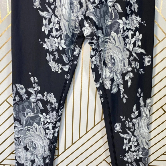 Albion Leggings High-Waisted Cropped Antigua Slate Floral‎ Print Gray Size Small - Picture 6 of 9